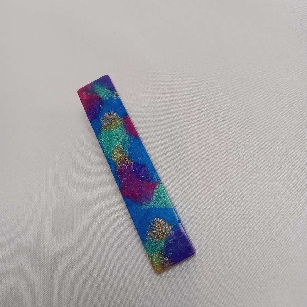 Artisan Multicolor Hair Clip by Hand Crafted